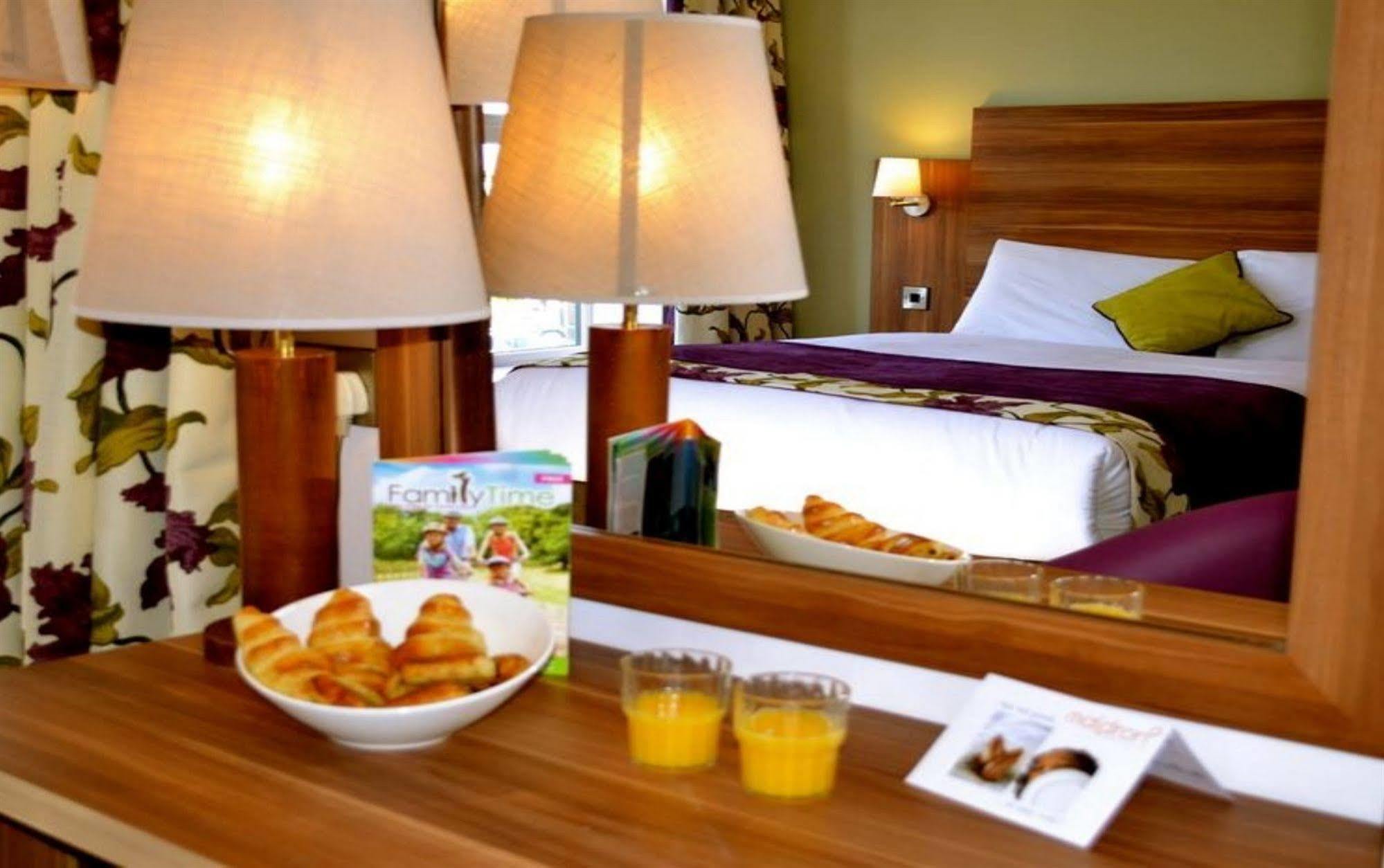 Maldron Hotel & Leisure Centre, Oranmore Galway 외부 사진